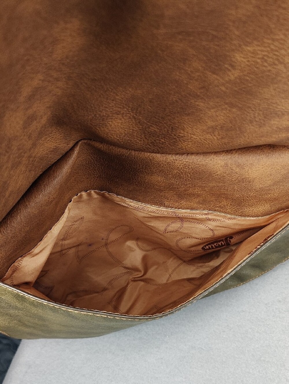 Justin Conceal Carry Purse - Picture 6 of 15